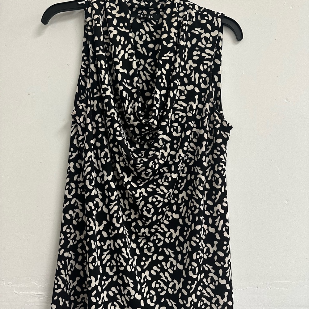 Chaus Monochrome Sleeveless Blouse